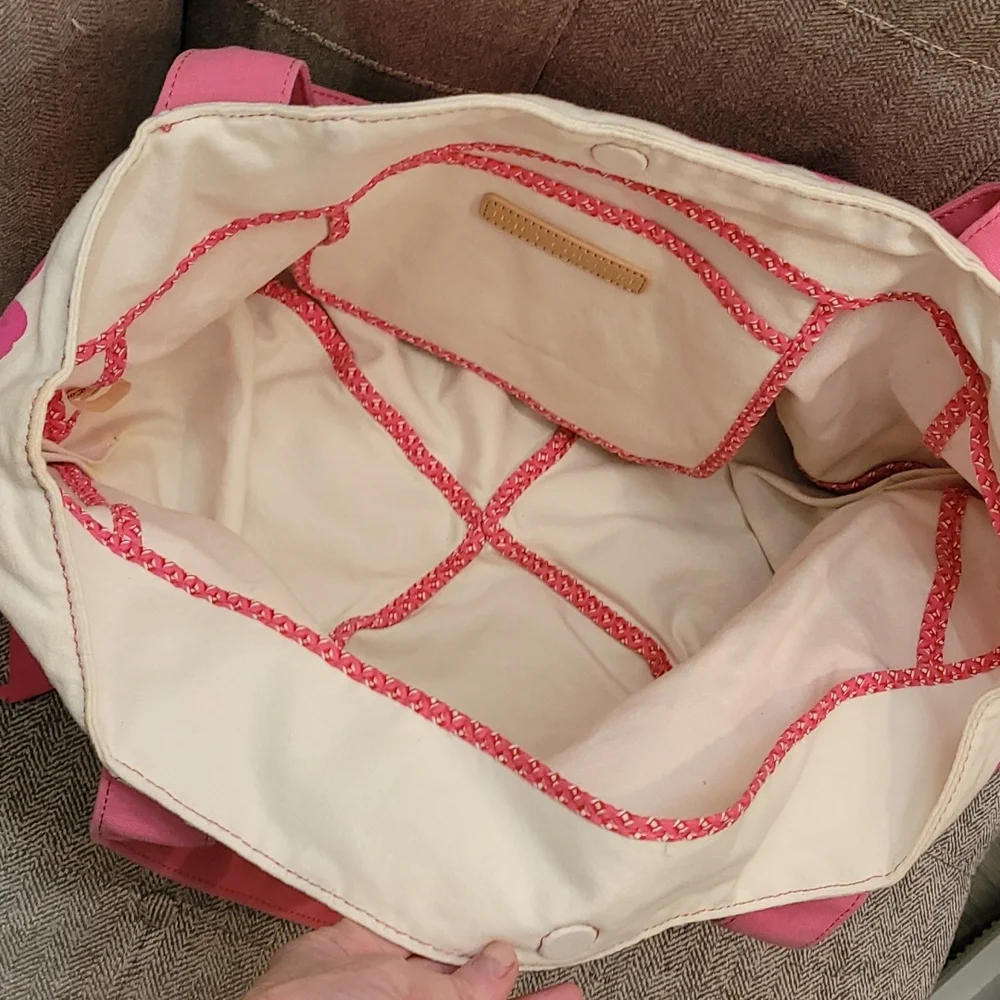 Juicy Couture  Beach/Weekend/Gym Canvas Bag - Picture 4 of 5